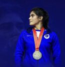 EDHE PSE LEJOHET MARRJA E VIZAVE POLITIKA PËRSËRI PENGES E  SPORTIT 